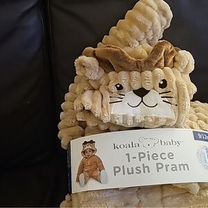 Koala Baby Fleece Jumper blanket sleeper  nwt Lion